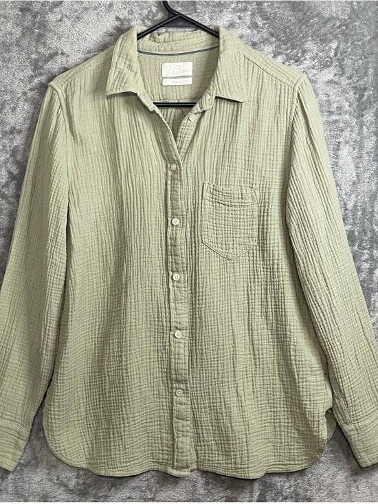 J. Crew Tops - J. Crew Cotton garçon button down long sleeve gauze pistachio green women’s 8